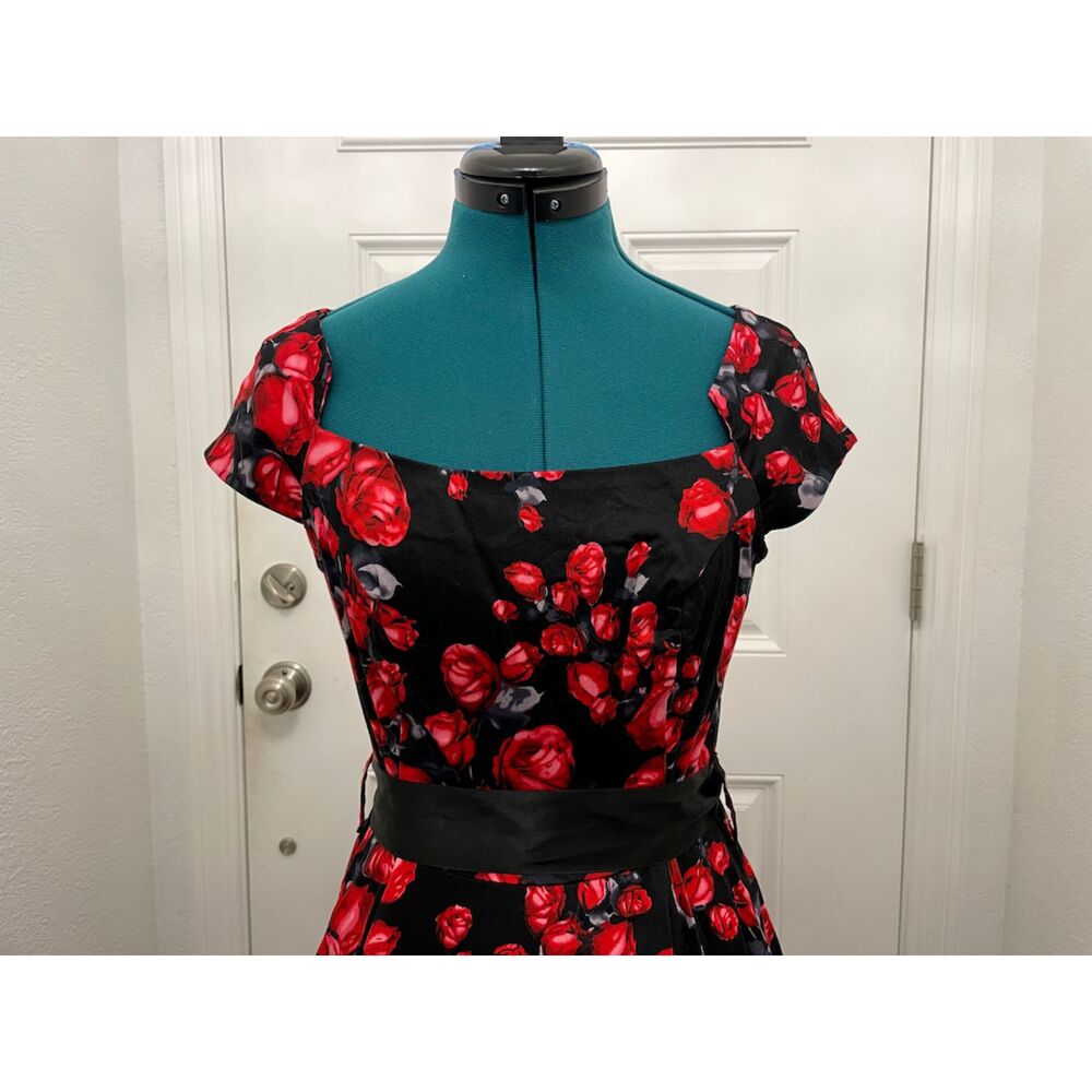 H&R London red rose and black swing dress M - Picture 2 of 6